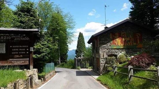 Budget Hotel Vittoria & Ristorante Marzio Bagian luar foto